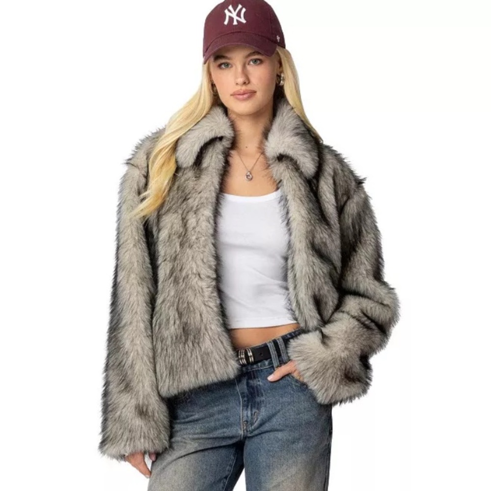Vince Lux Faux Fur Teddy Jacket- Mint Condition